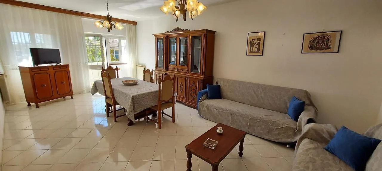 Ferienhaus Villa Casa Mirna Carrara Italien
